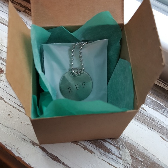 Handmade bracelets, necklaces, & more - Picture 5 of 6